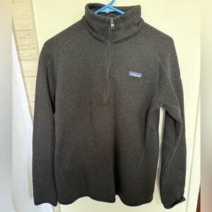 Patagonia Women’s  Black Half-Zip Fleece Pullover